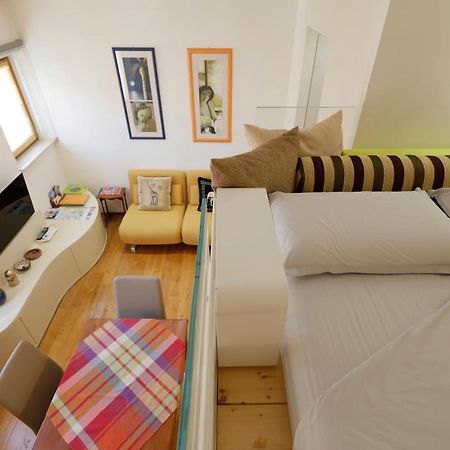 Siena Uptown - Sabrina'S Cozy Apartment Екстер'єр фото