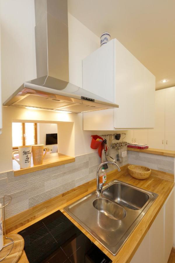 Siena Uptown - Sabrina'S Cozy Apartment Екстер'єр фото