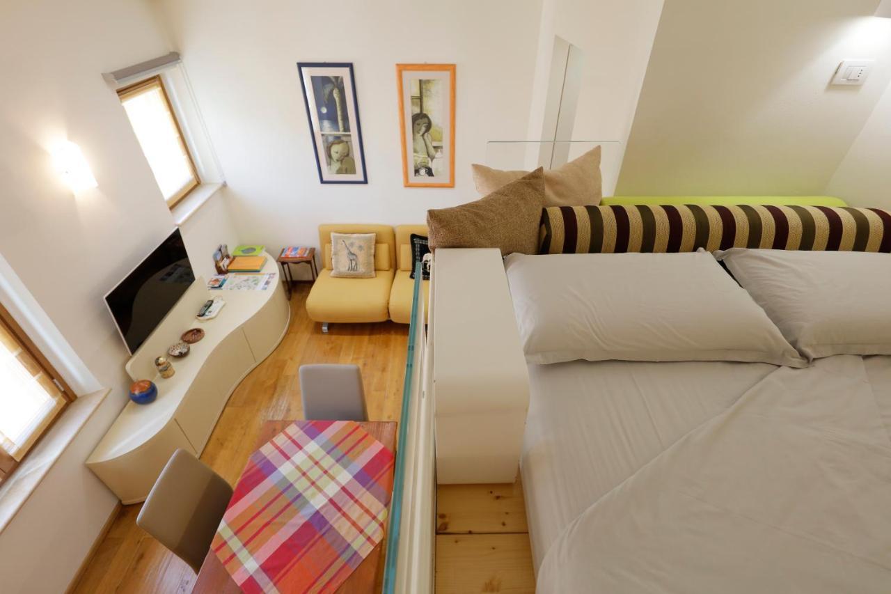 Siena Uptown - Sabrina'S Cozy Apartment Екстер'єр фото