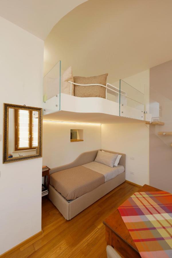 Siena Uptown - Sabrina'S Cozy Apartment Екстер'єр фото